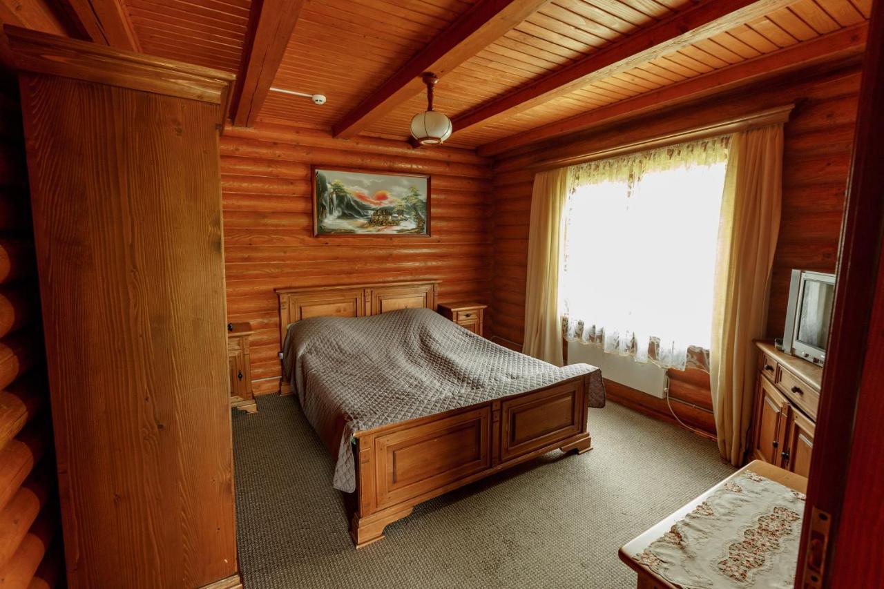 Lisova Kazka Hotel Zhdeniievo Bagian luar foto